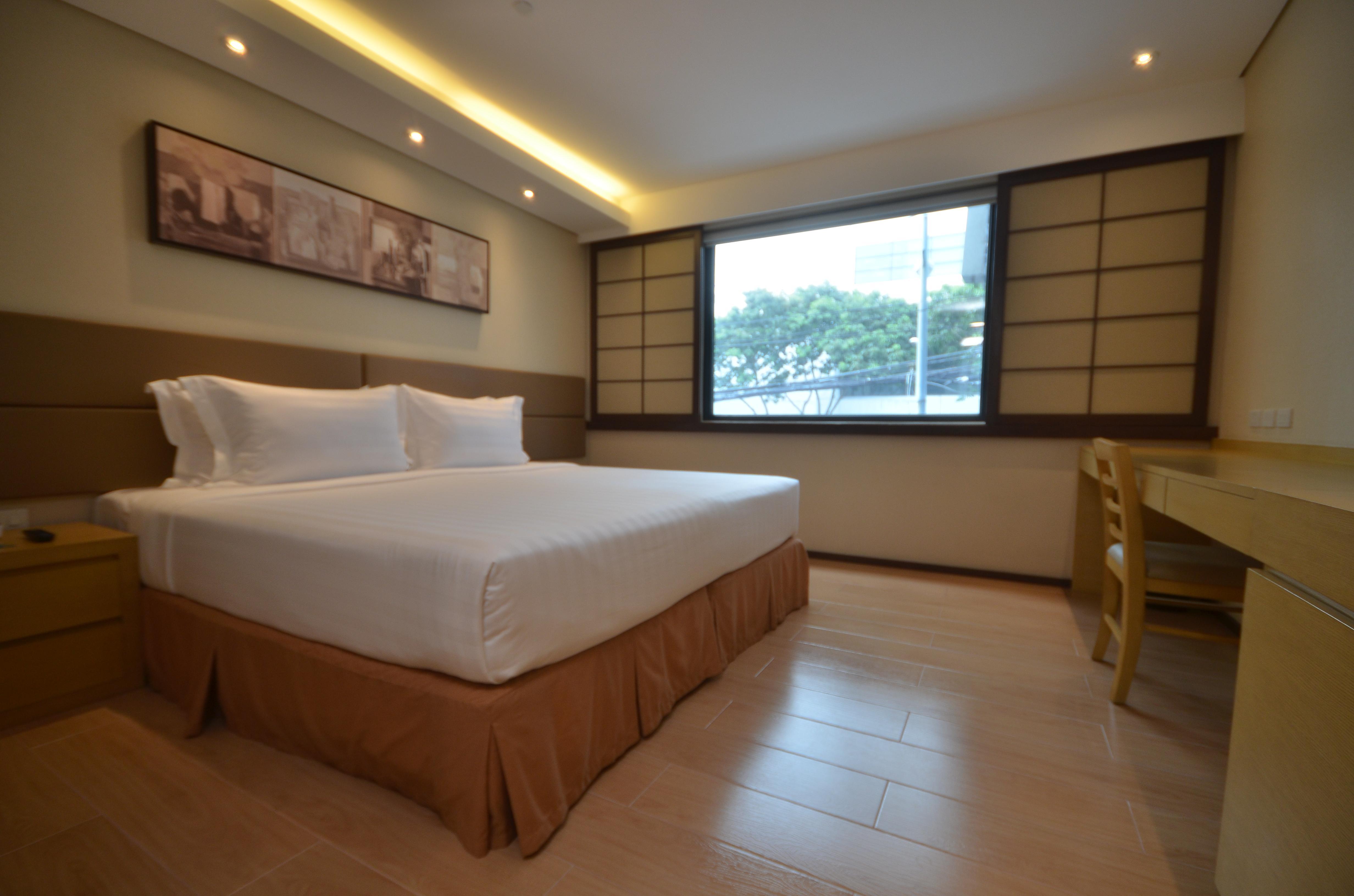 Jinjiang Inn - Makati Makati City Kültér fotó