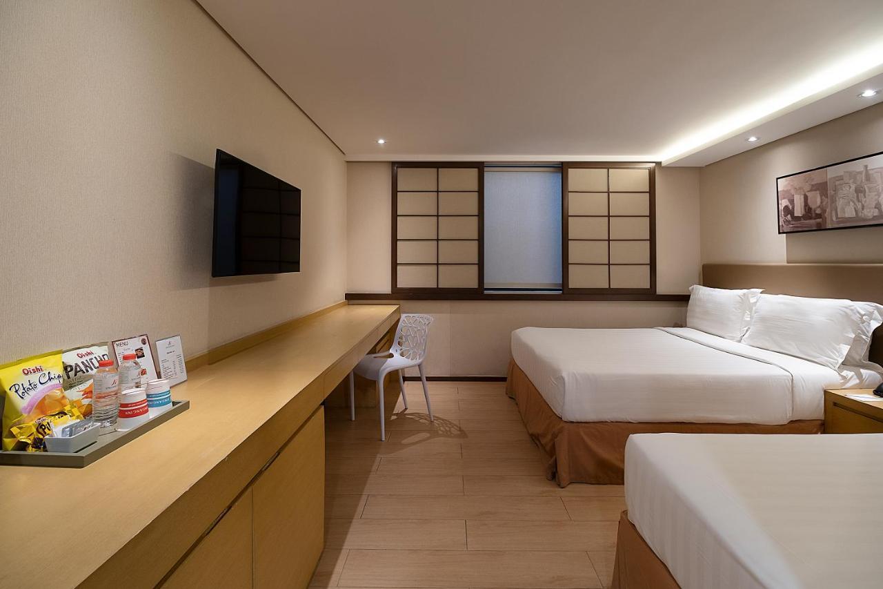 Jinjiang Inn - Makati Makati City Kültér fotó